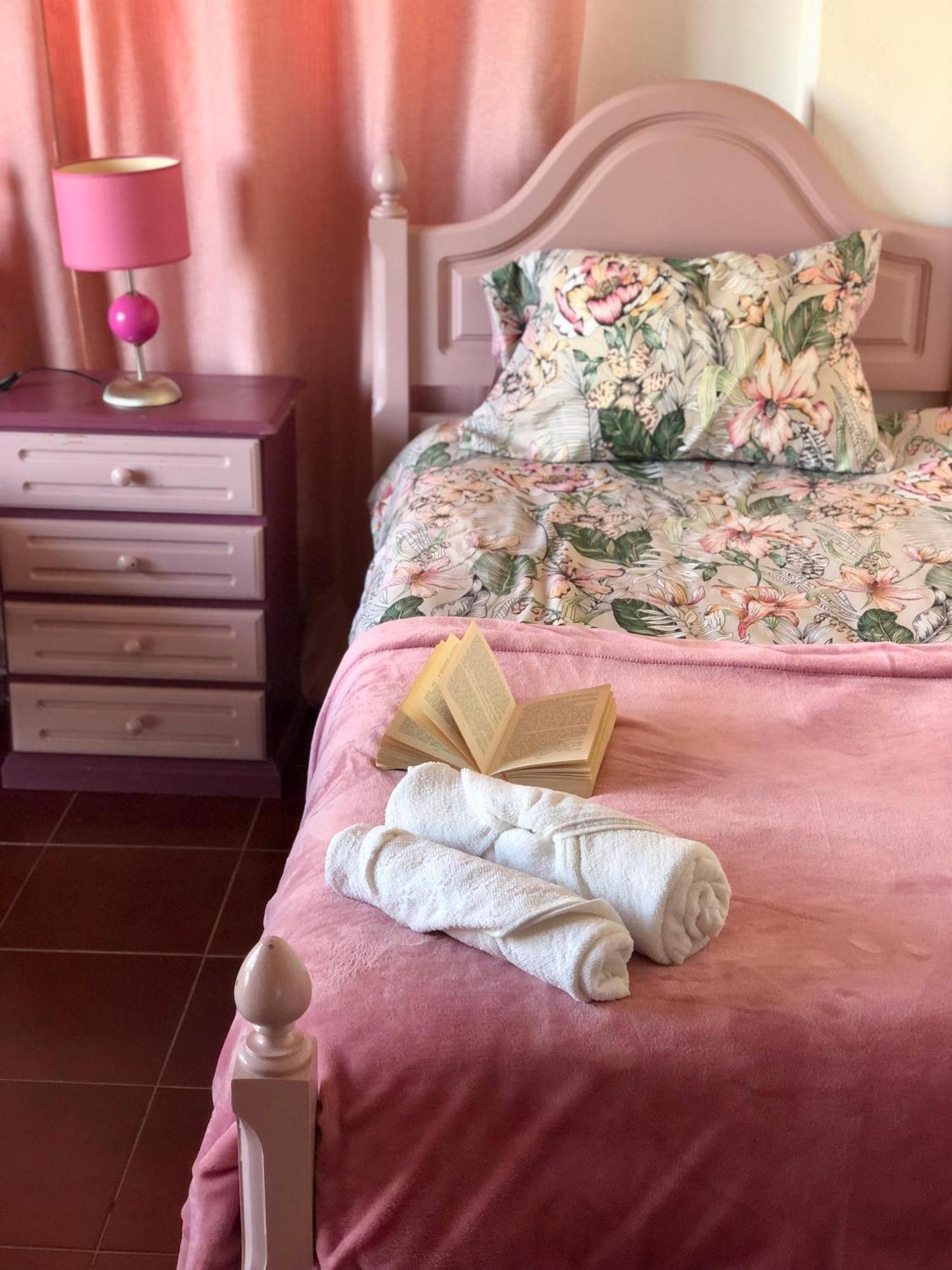 Alojamento Santa Helena Villa А дос Кунядос Екстериор снимка